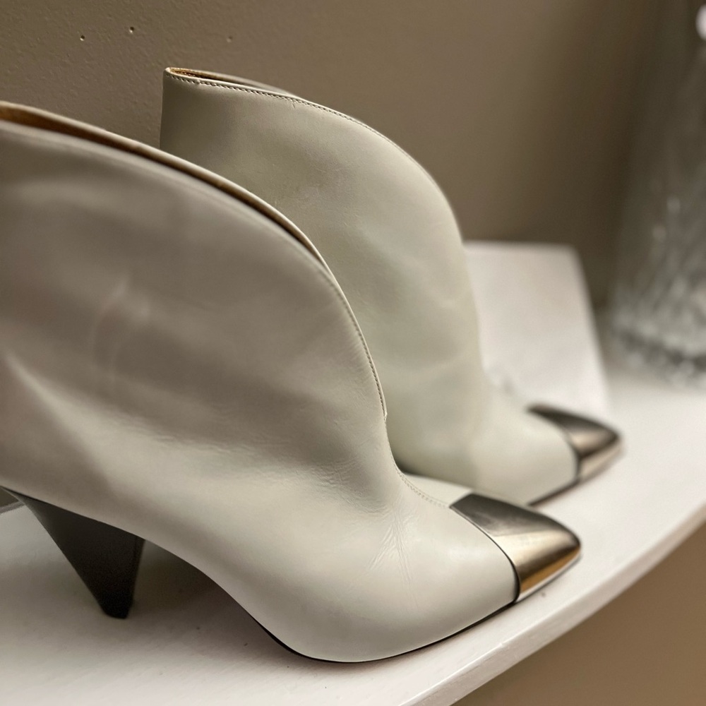 Isabel Marant Adsie Pointed cap toe Bootie - Picture 4 of 13